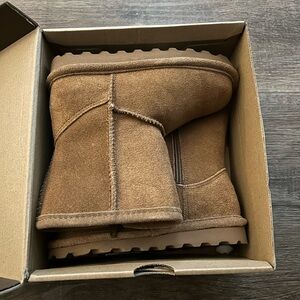 NIB Elle Toddler BearPaw Boots in Hickory Sz 10